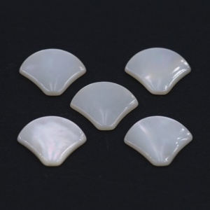 Customize Natural Mother of Pearl <strong>Shell</strong> Dress Shape Natural White <strong>Shell</strong> Fan <strong>Shell</strong> - Product Image 1
