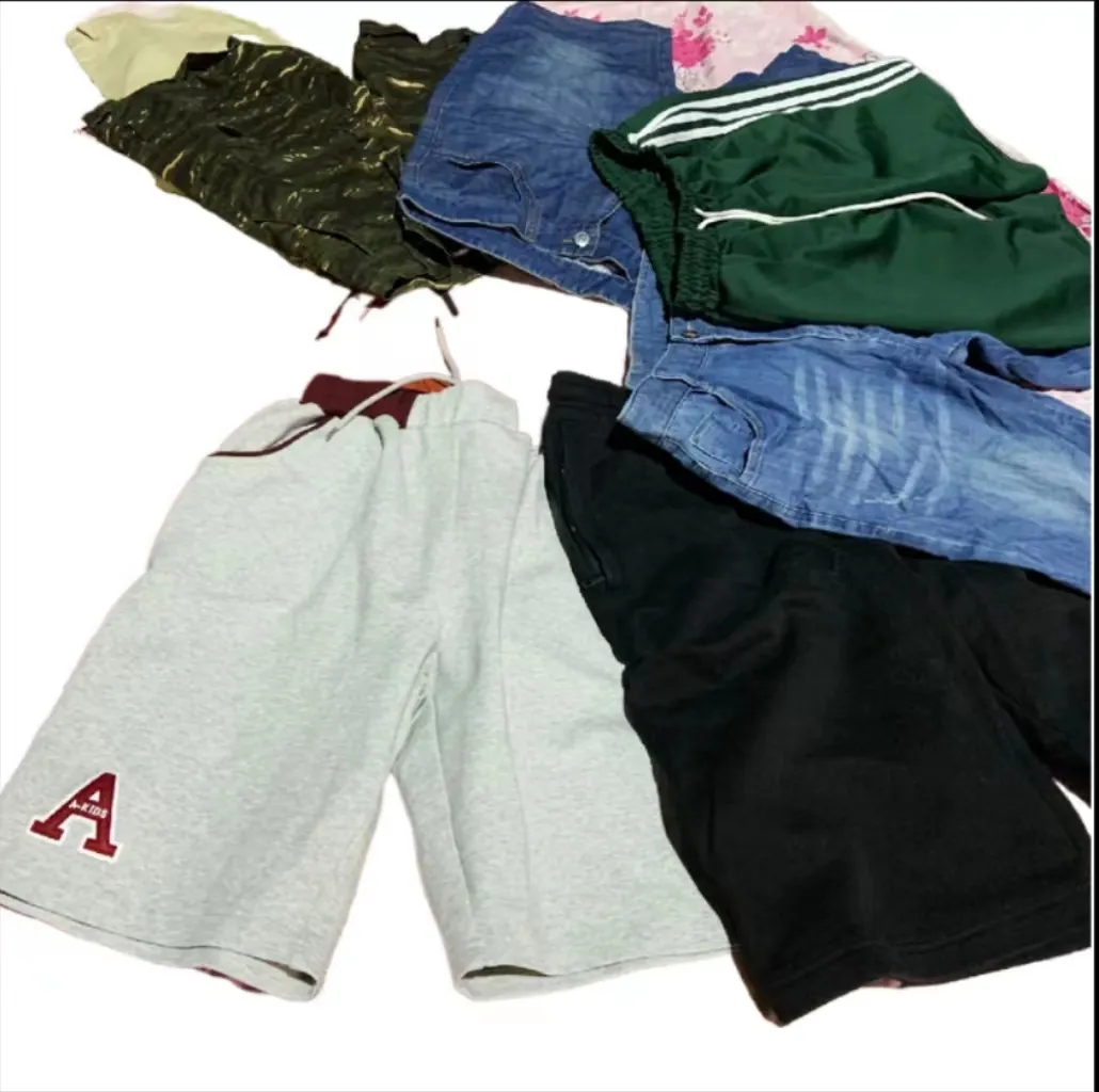 C15 Fábrica al por mayor ropa usada pantalones cortos deportivos y pantalones cargo pantalones casuales de diferente estilo en buen estado para hombres