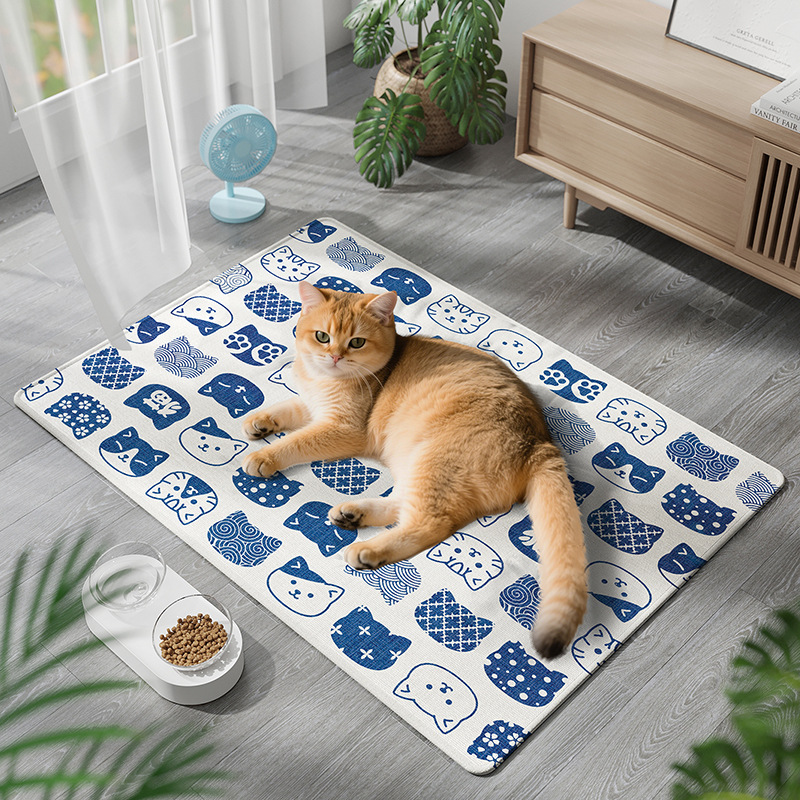 Tapis pour animaux de compagnie en soie glacée - Chat blanc polyvalent