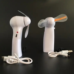 Diseño de impresión OEM 3AAA batería ventilador eléctrico sin aspas autoprogramable mensaje LED ventilador de mano con pantalla LED