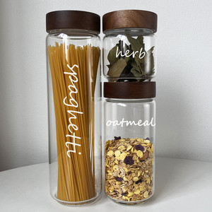 キッチンカウンター用450ml 750ml 1000ml 1300ml 1500mlキャニスターセット、透明な積み重ね可能な収納ガラス容器、アカシア蓋付きジャー - Product Image 1