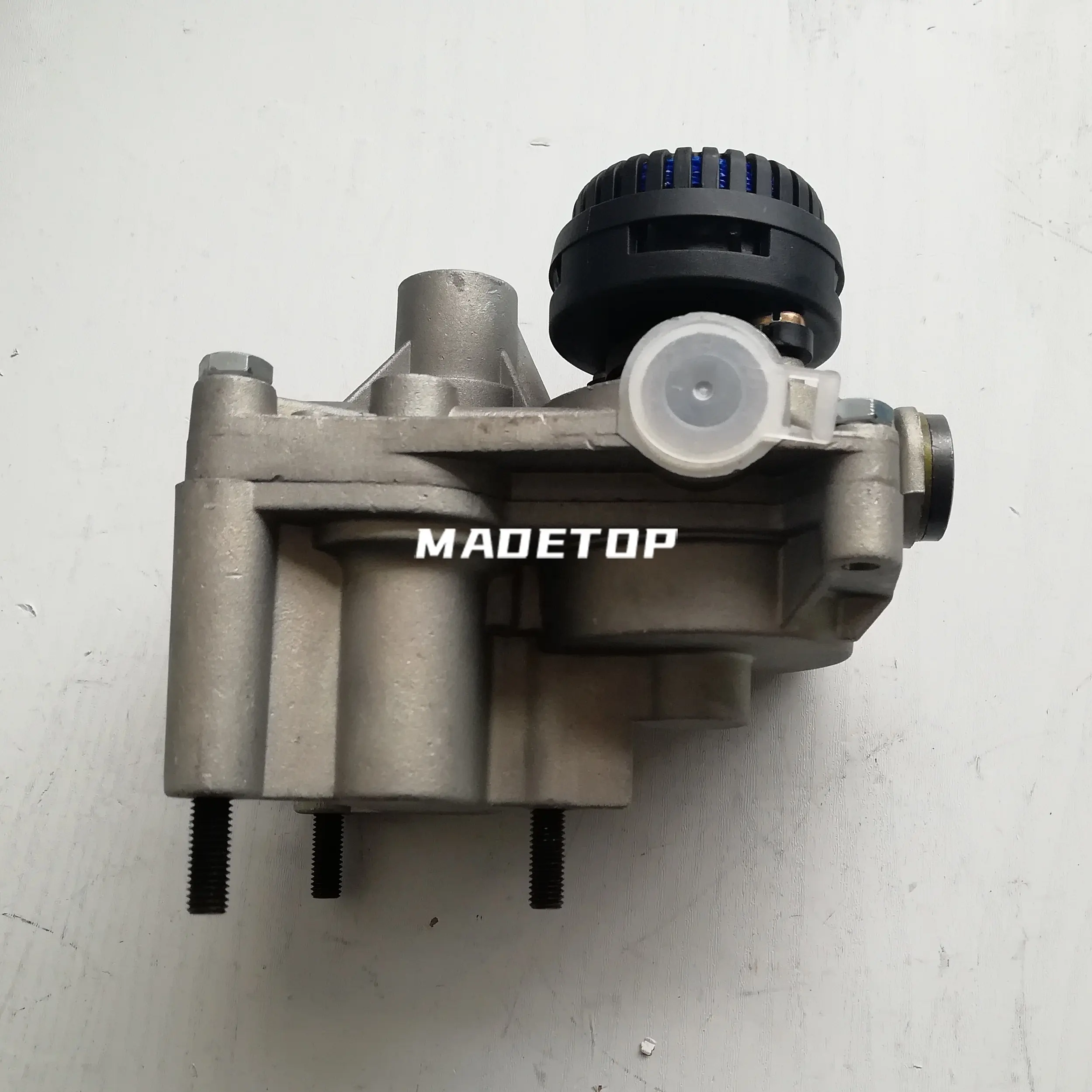 Madetop Factory European Truck Parts Druckluft brems ventil Relais ventil 4802020040 0054291244 0054296944 Für Mercedes Benz