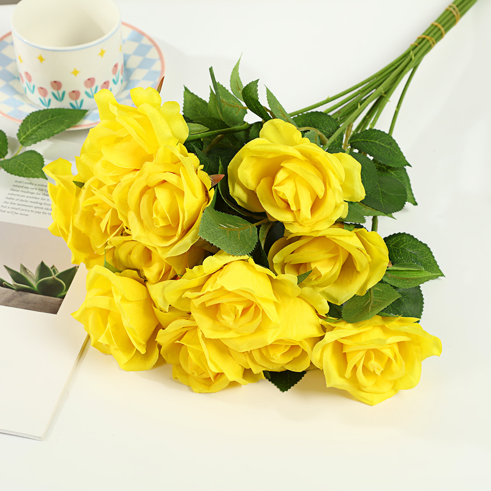 Yellow pearl rose