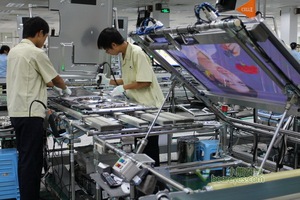 <strong>Tcl</strong> Led TV Is Ready to Ship With a Size of 32&quot; Led 4k Smart TV - Product Image 6