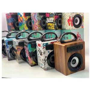 PARLANTE蓝牙便携式10w蓝牙扬声器价格便宜，带调频收音机辅助输入 - Product Image 5
