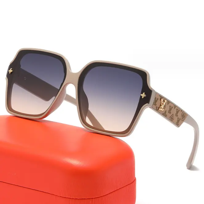 New Trendy Square Women Sunglasses Female Ladies Branded Style Designer Sunglasses