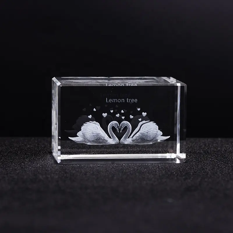 Venta al por mayor 3D láser K9 de cisnes, recuerdos de boda