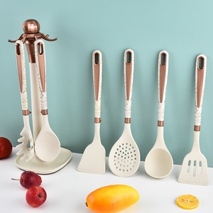 HYRI 7-Piece pişirme kapları döner depolama ile raf seti siyah sprey nokta yapışmaz pişirme Spatula seti mutfak aksesuarları - Product Image 4