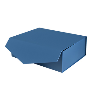 Custom Black Rigid Cardboard Business Gift Box with Magnetic Credit <strong>VIP</strong> Embossed Matt Laminated for Packaging Iogo Integration - Product Image 1