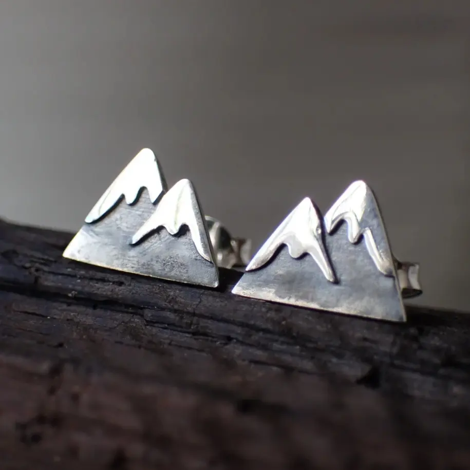 Pendientes artísticos de montaña con cubierta de nieve, pendientes artísticos de acero inoxidable 316l sin deslustre, joyería para mujer, superventas al por mayor