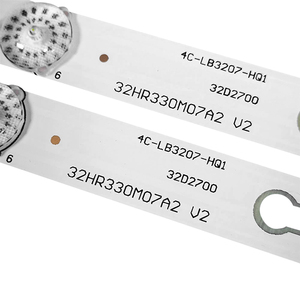 แถบไฟแบ็คไลท์ LED V2 32HR330M07A2 4C-LB3207-HQ1 7LED 550มม. 6V - Product Image 2