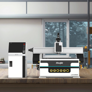 Ruijie OEM/ODM Fabricante profesional Máquina CNC de 4 ejes Máquina de grabado de madera CNC para carpintería - Product Image 1