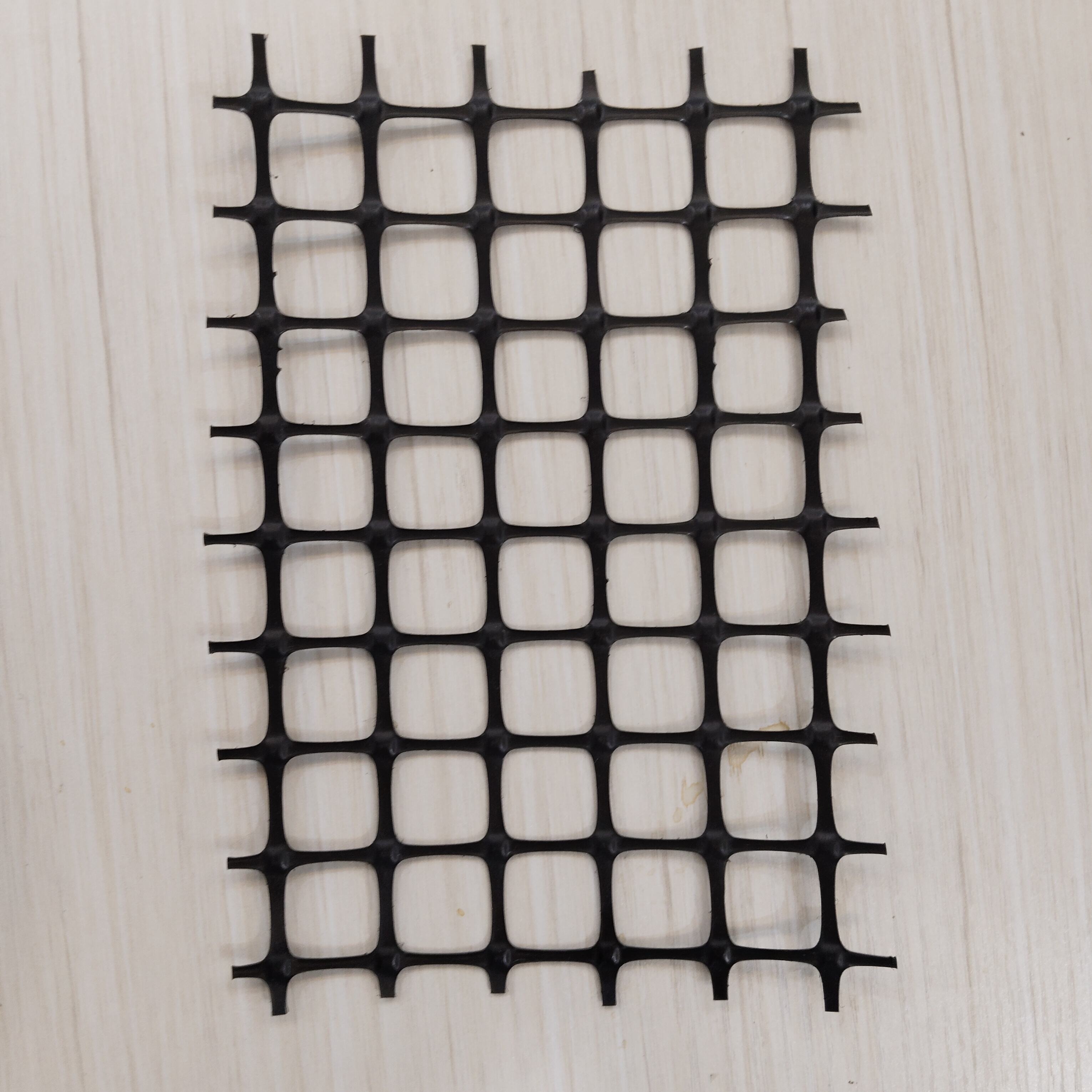 Trou noir taille 2mm * 2mm