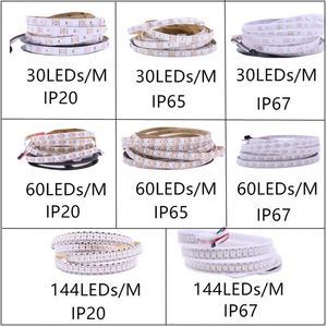 Kostenlose Probe Bright Multi Color Ähnliche APA102 5m IP30 IP65 IP67 Laufen Programmier bare digitale Verfolgung SK9822 LED-Streifen