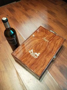 Bán buôn tùy chỉnh thiết kế sang trọng Đàn Piano sơn mài bóng kết thúc bằng gỗ paclaging Hộp Quà Tặng trường hợp cho rượu Whisky chai 2 trong 1 - Product Image 5