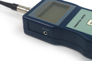 Probador de medición de vibración, aceleración/velocidad/desplazamiento de la VM-6320 - Product Image 4