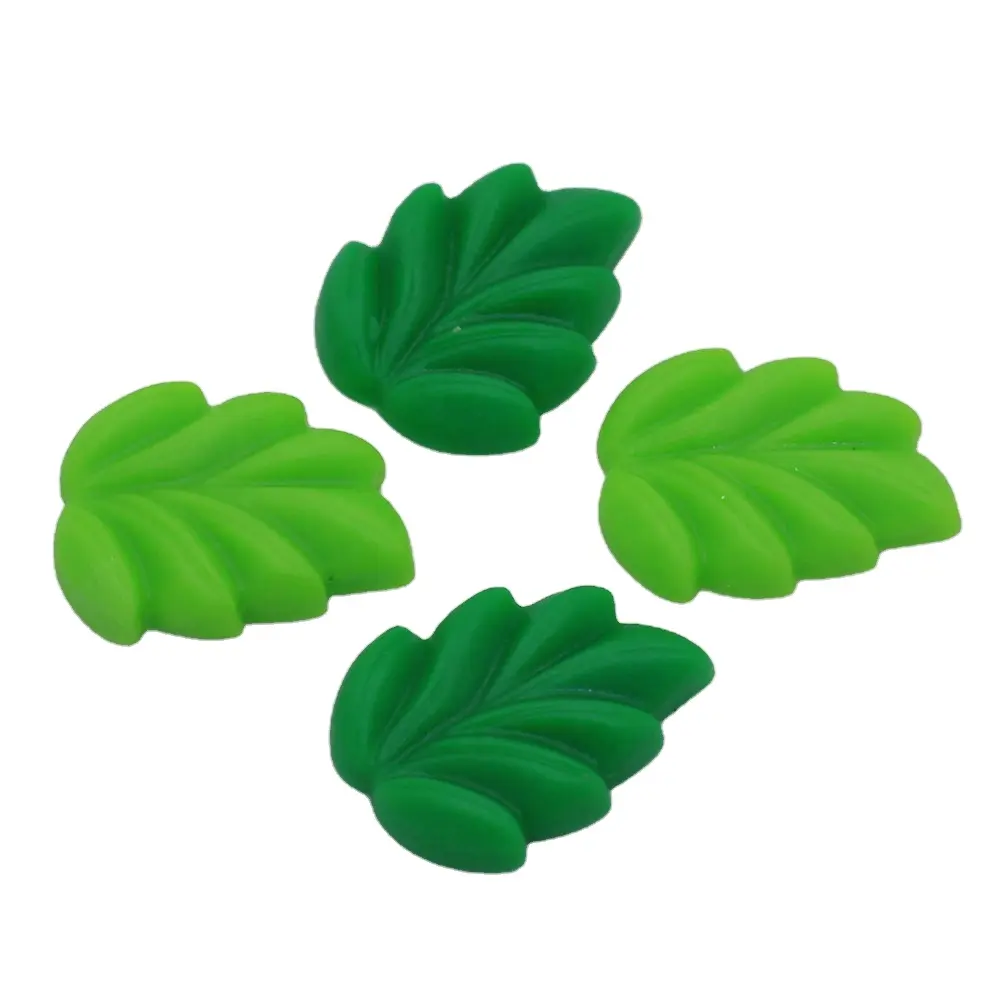 Kawaii Della Resina di Flatback Verde Foglie Mestieri Della Resina Cabochons Accessori Per L'arte Della Decorazione del Rifornimento di Fascino FAI DA TE