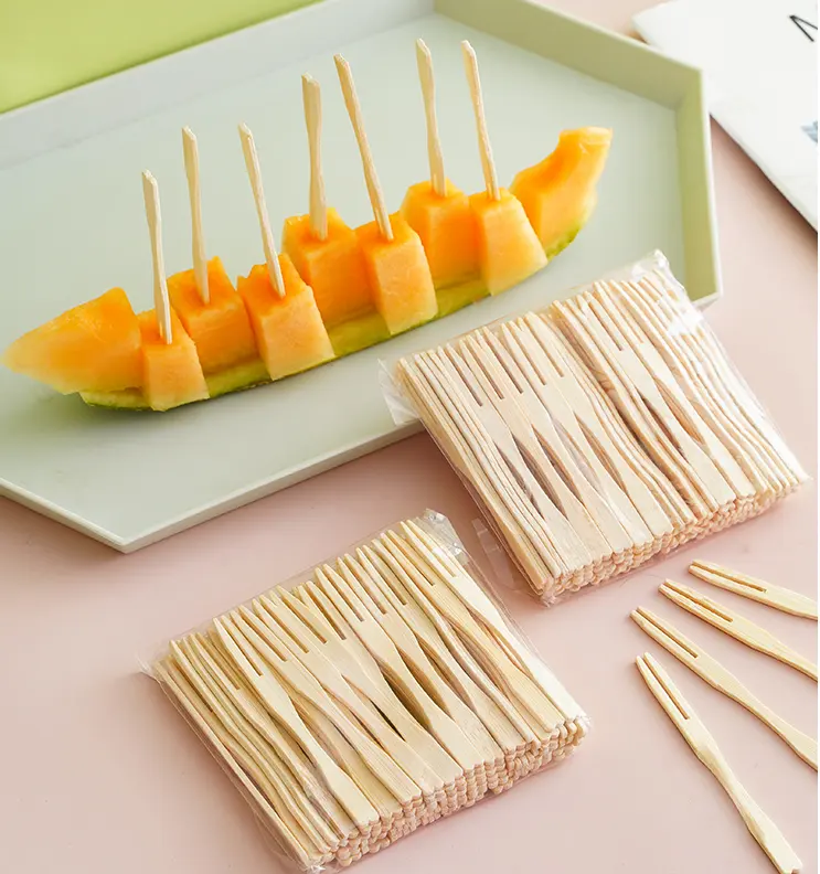 Bambu gıda meyve çubukları tek kullanımlık meyve çatalı tatlı eklemek çocuk küçük appietizer seçtikleri