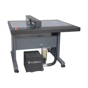 <span class=keywords><strong>Plotter</strong></span> tagliacarte a base piatta con sensore ottico digitale