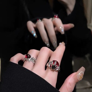 Geometrische unregelmäßige Rubin Retro Ring High End Cool verstellbare Öffnung Red Gem stone Vintage Ringe für Frauen Mädchen