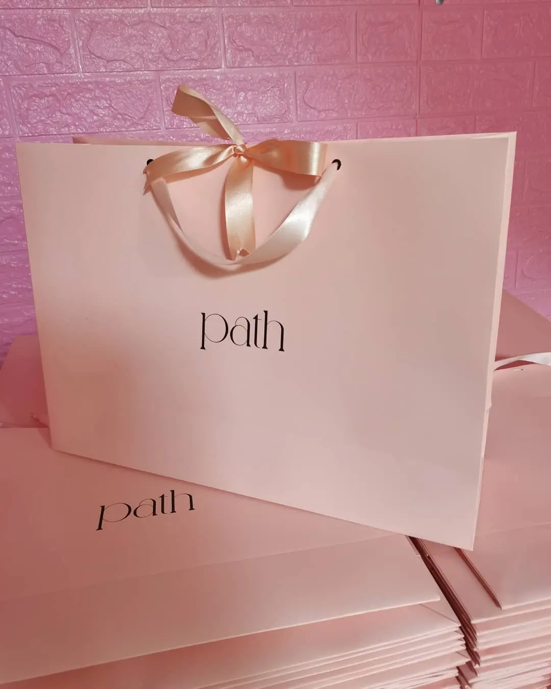 Bolsa de regalo de oro rosa personalizada con impresión de tarjetas de felicitación bolsa de papel decorativa para celebrar cumpleaños