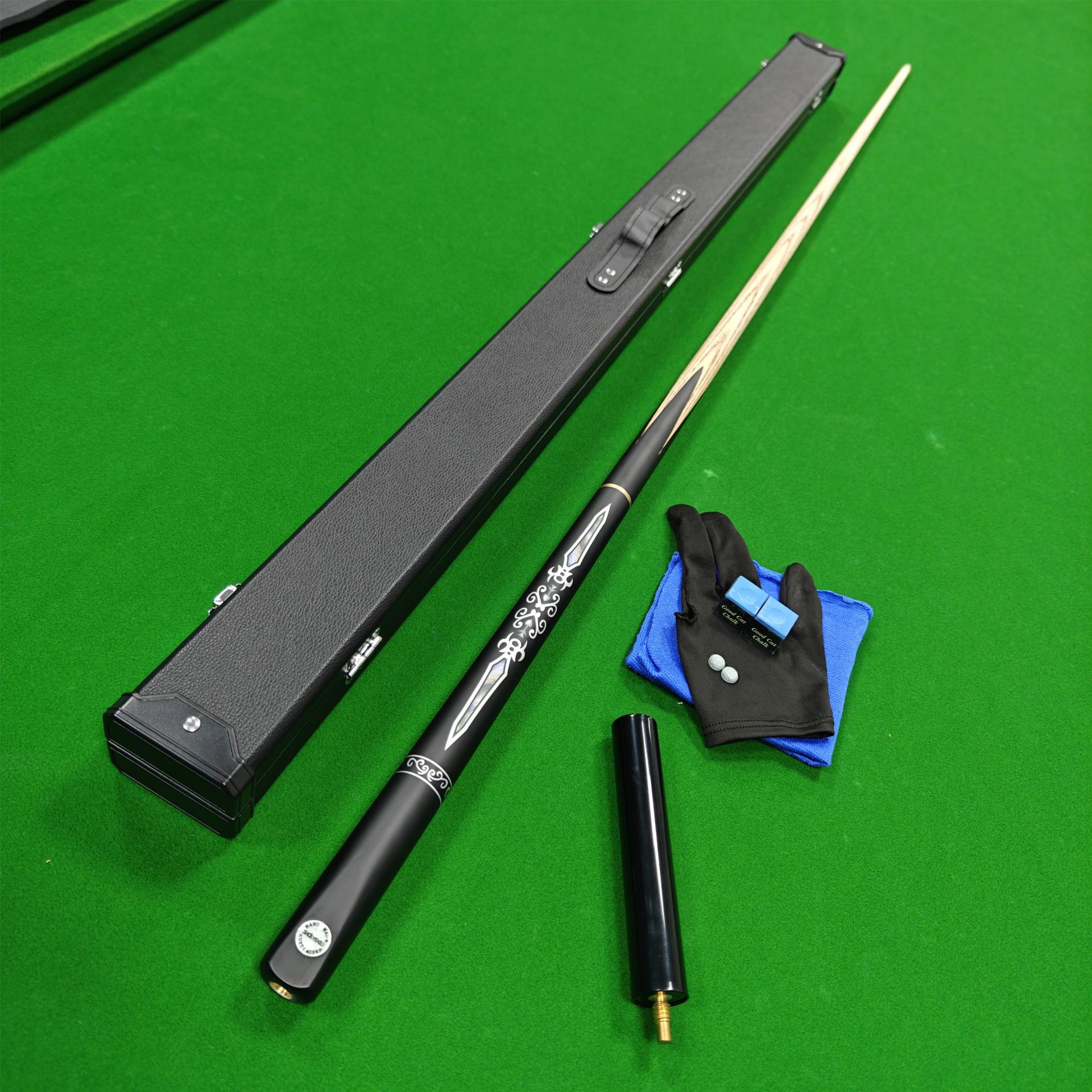Battle blade/elegant black cue case suit