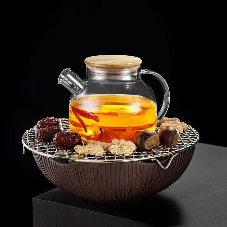 เหยือกน้ำทำจากแก้วพร้อมฝาปิดและที่กรองเครื่องชงชาเย็นทำจากไม้ไผ่