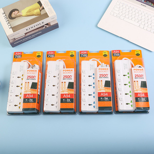 新时代批发家庭办公室多功能电源插座，带10A铜插头2个USB a输出端口3m电缆长度