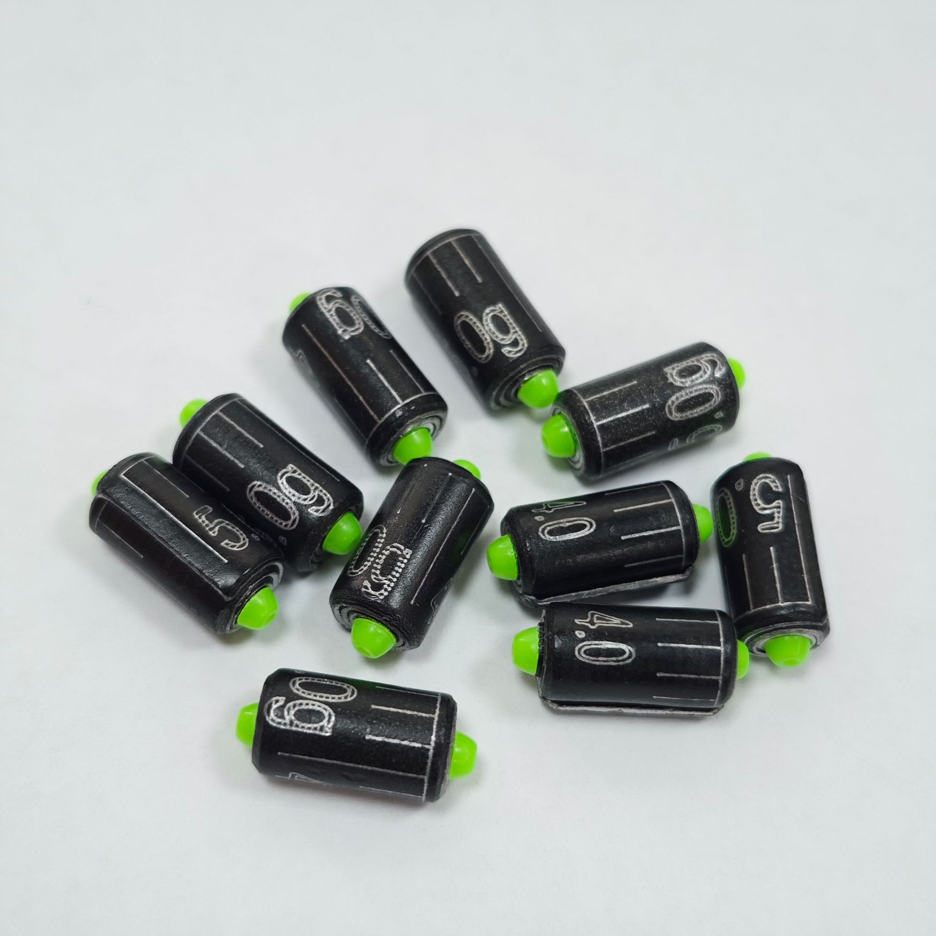 Single-core graduated lead
