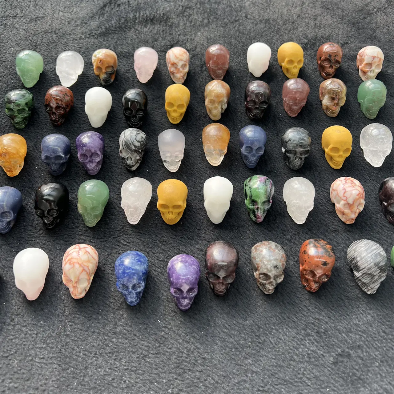 Natural Crystal Skulls Carving Polished Healing Stone Quartz Yellow Jade Amethyst Skulls