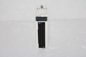 Nuevo y Original Plc BMXAMI0810 Módulo de entrada de alto nivel aislado analógico X80 8 en controlador de programación PLC - Product Image 3