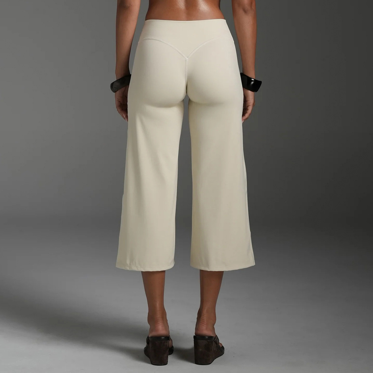 white capri pants