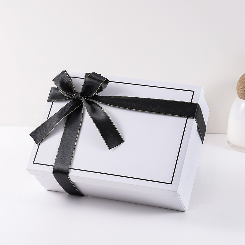 6 White Foldable Box With Golden Edge Ribbon