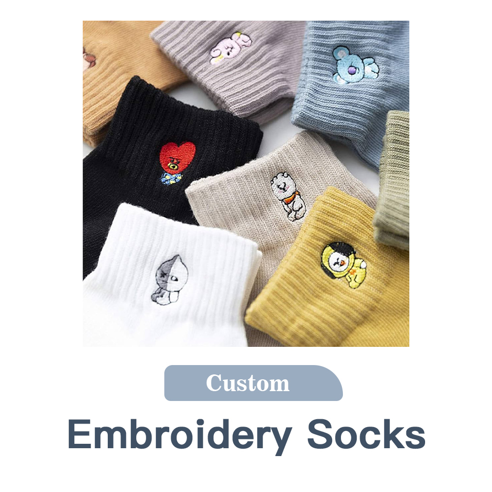 11 Chaussettes Broderie