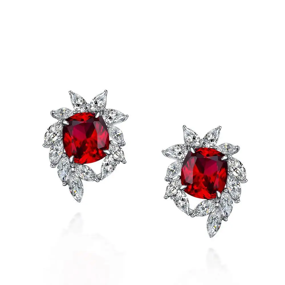 새로운 높은 탄소 다이아몬드 꽃 스터드 귀걸이 럭셔리 디자인 925 스털링 실버 웨딩 귀걸이