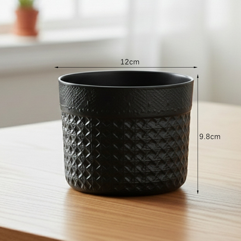 043 black