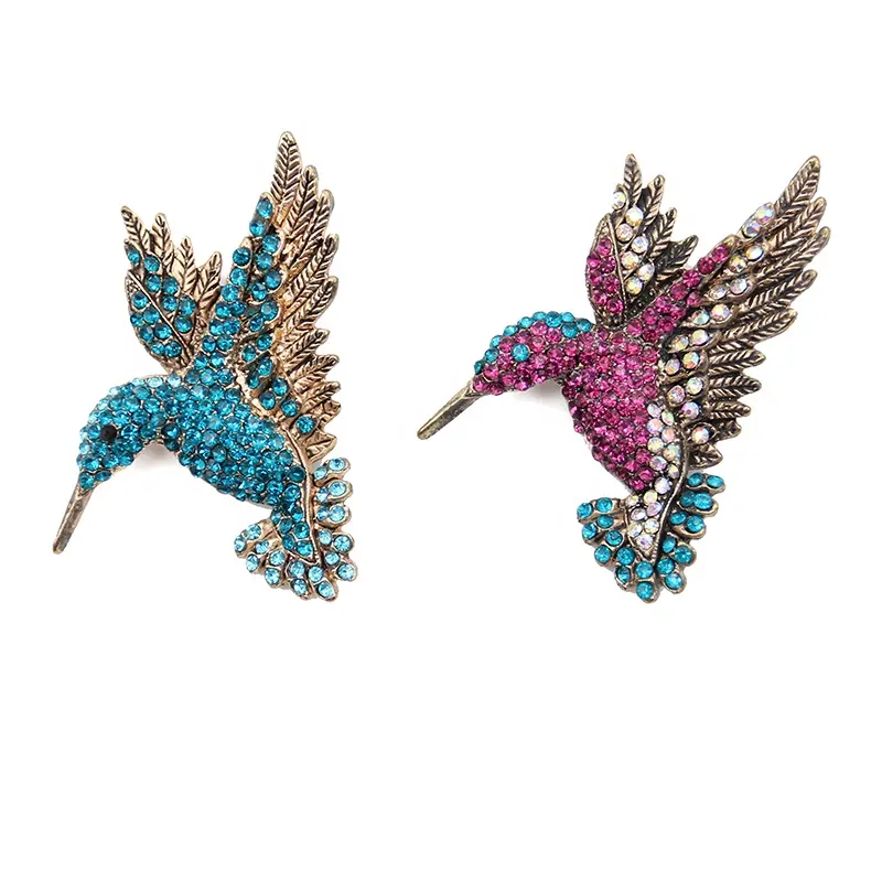 50 milímetros Antique Gold Tone Pássaro Colibri Multi Color Cristal Pin Broche