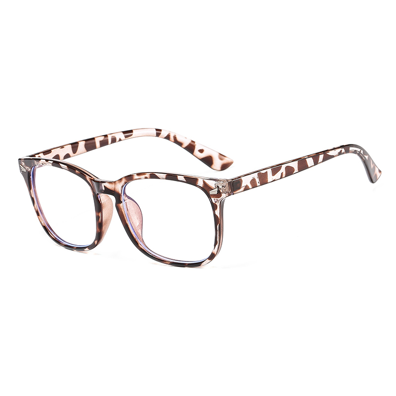 8068 C17 Leopardo