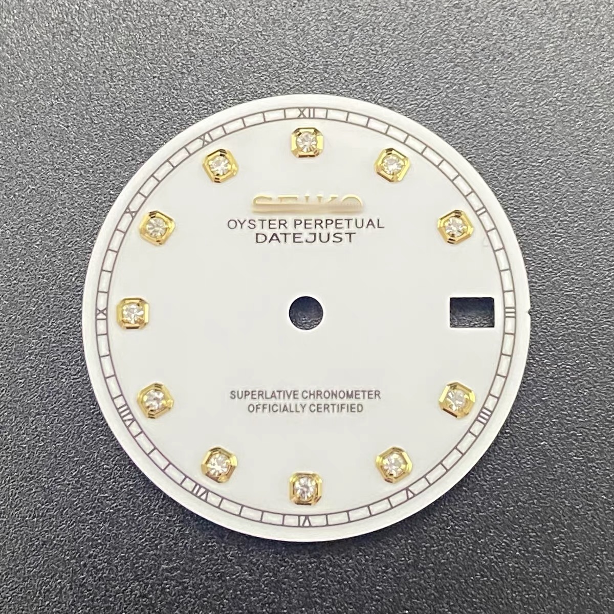 Enamel White Dial Gold Applied Indices