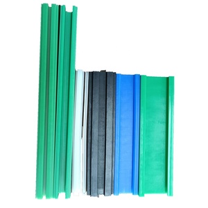 Riel de guía de cadena lineal de polietileno para cadena de rodillos - Product Image 4