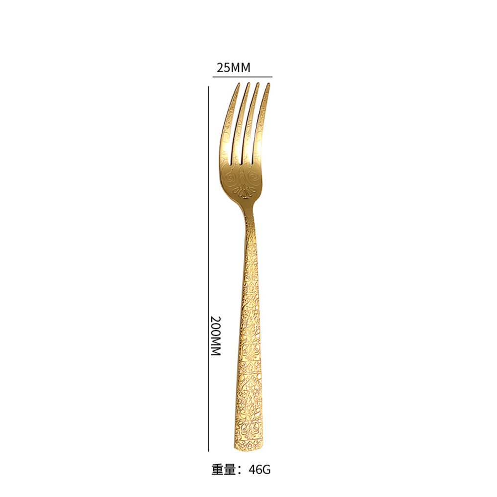 tenedor de oro