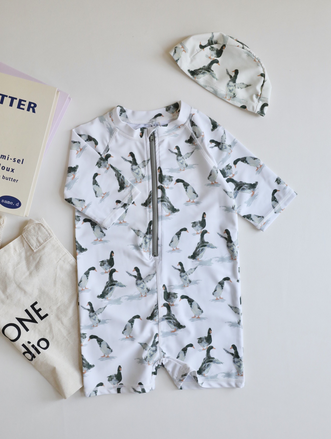 Maillot de bain à fermeture éclair canard