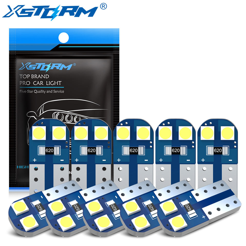 สีฟ้าน้ำแข็ง