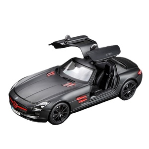 Maisto mercedes Benz <span class=keywords><strong>SLS</strong></span> AMG açık kapı 1:18 pres döküm Model araba yarış alaşım Model araba döküm oyuncak araçlar