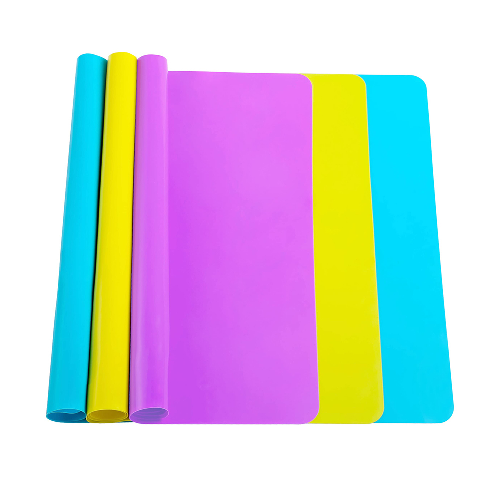 C03