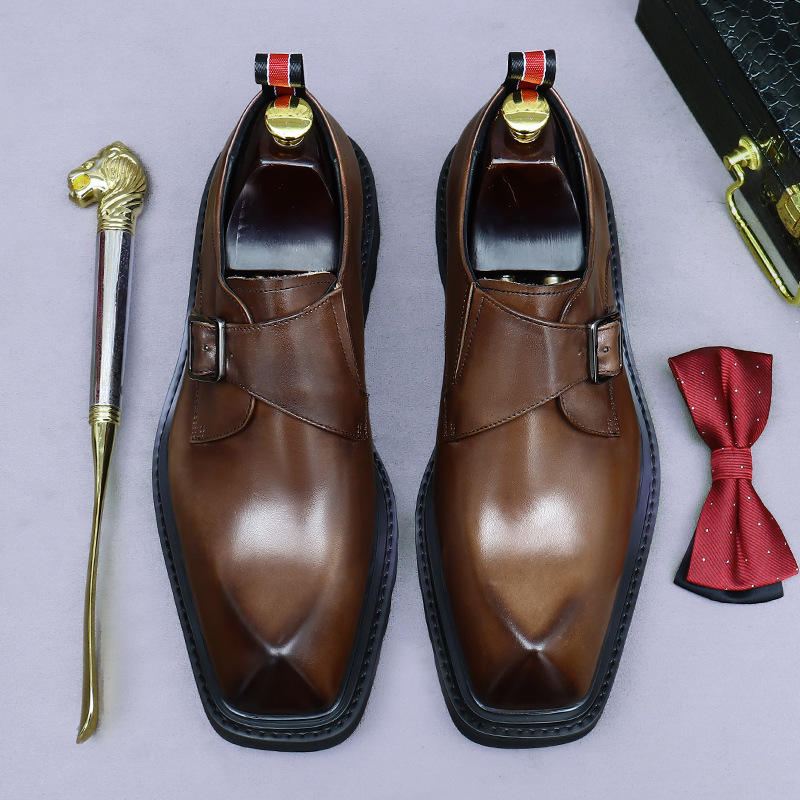 สีน้ำตาล