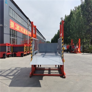 Warehouse Used Hydraulic Mobile Goods <strong>Loading</strong> Unloading Cargo Lift <strong>Platform</strong> Machine with Wheels - Product Image 3