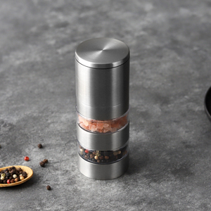 Mutfak eşyaları 2 adet Mini taşınabilir biber ve tuz değirmeni Set istiflenebilir baharat baharat Mills tuz Mills karabiber değirmeni seti - Product Image 3