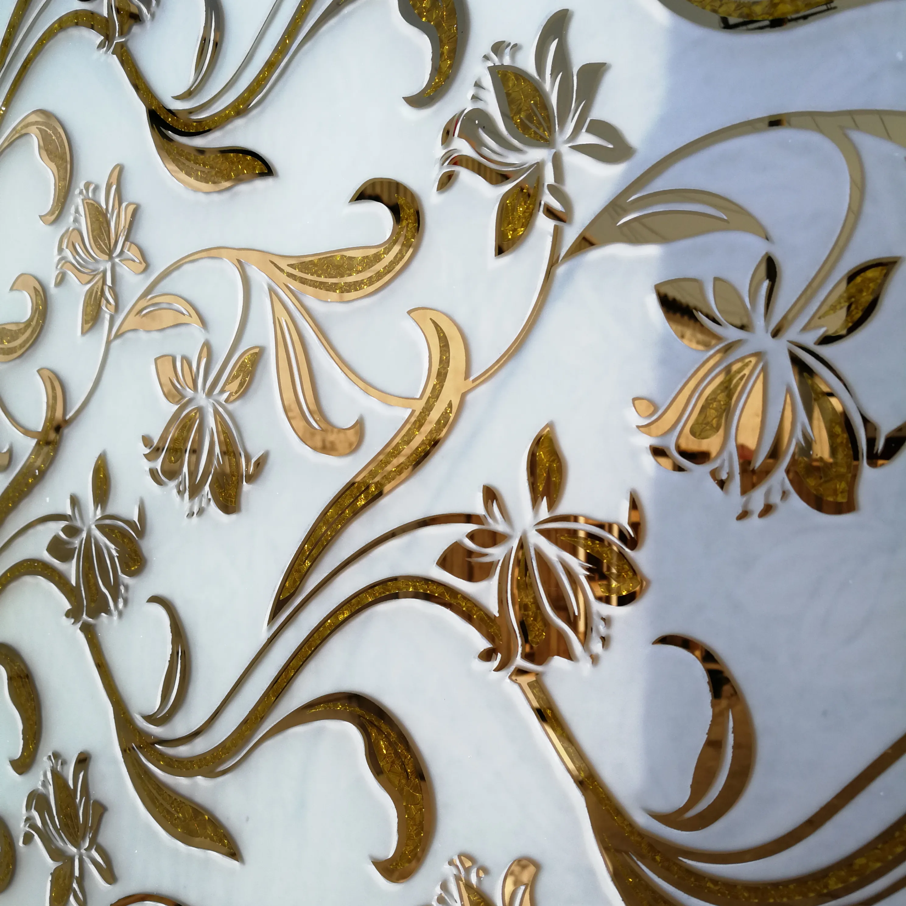 New Design Decorative 3.5mm 4mm 4.5mm 5mm Golden Ice Flower Acid Etched Pattern Glass Sheets for Window Door