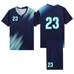 Yüksek kaliteli polyester eğitim futbol kiti özel spor kıyafetleri erkek üst tarzı formalar hızlı kuru futbol kiti eğitim seti